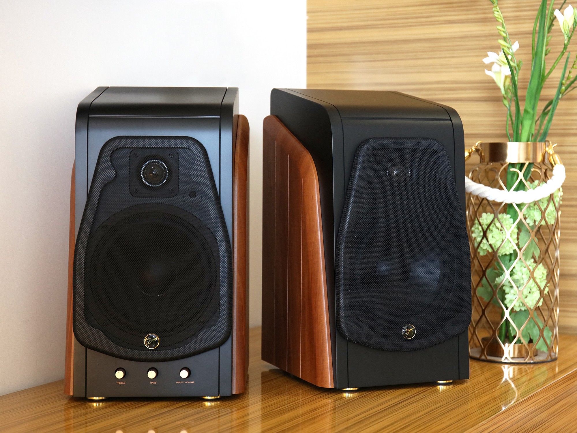 请问可不可点评一下惠威m300这款音箱的音质