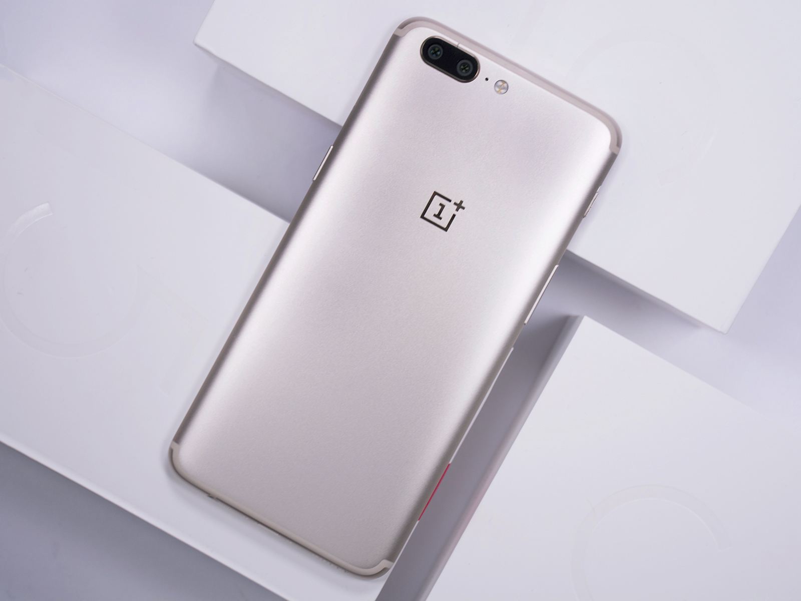 一加5充电要多久-一加5-zol问答