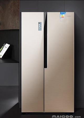 智能冰箱怎么开启 ChMkJlrVr1CIECAgAABDrzWCLZ0AAntbgHq09gAAEPH685.jpg